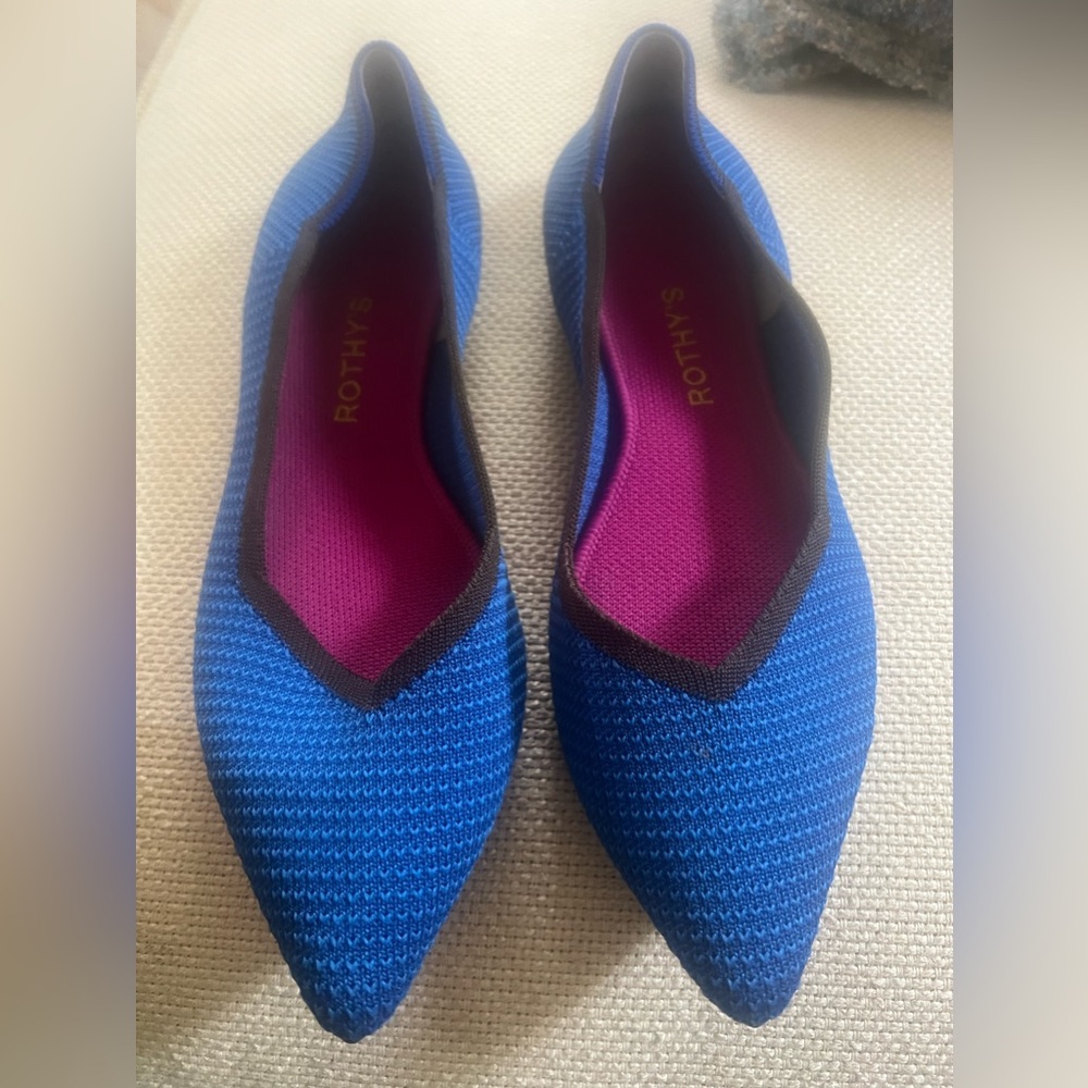 Good condition used Authentic Rothy's size 10.5